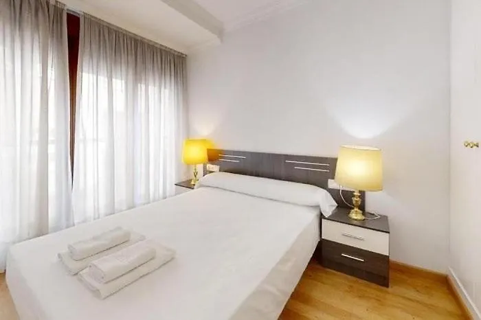 Explanada Flat * لقنت